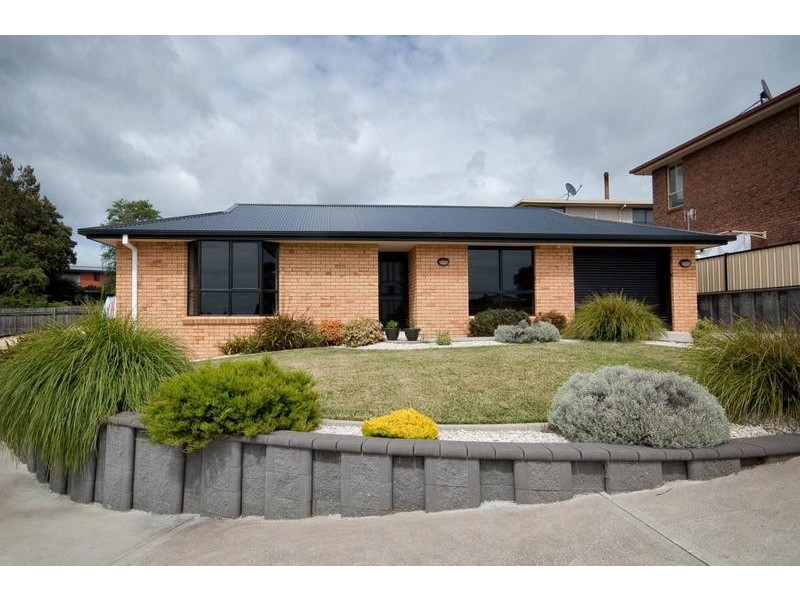 2/1 Greenacre Street, Burnie TAS 7320