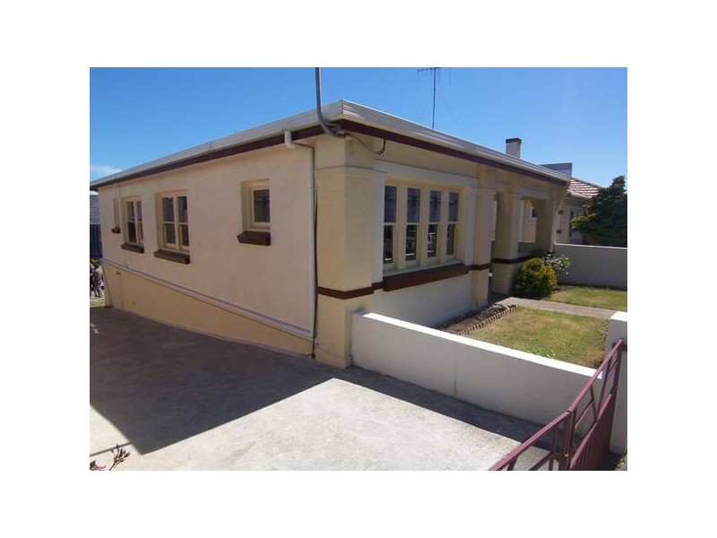 18-20 Reeves Street, Burnie TAS 7320