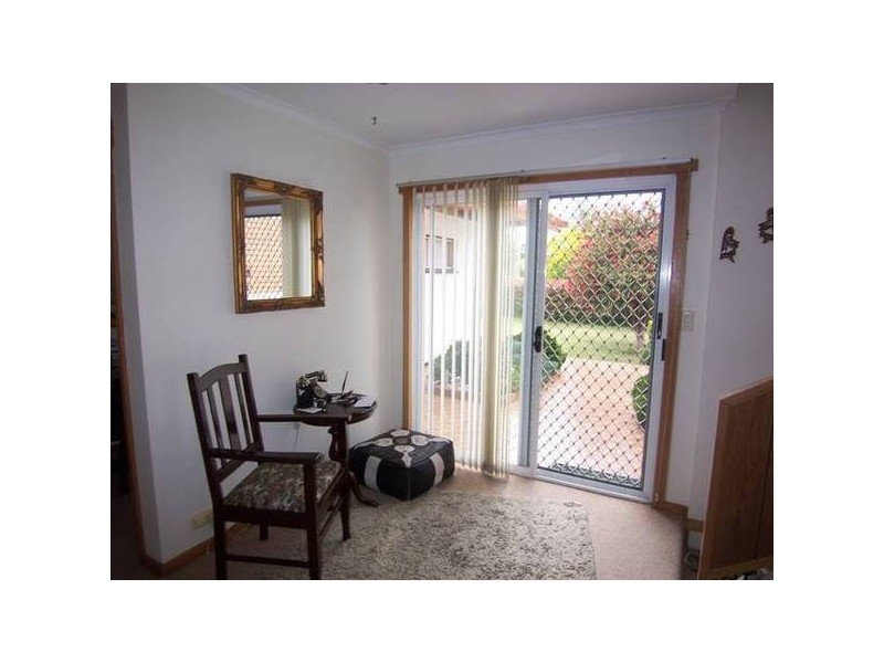 2A Simpson Street, Somerset TAS 7322