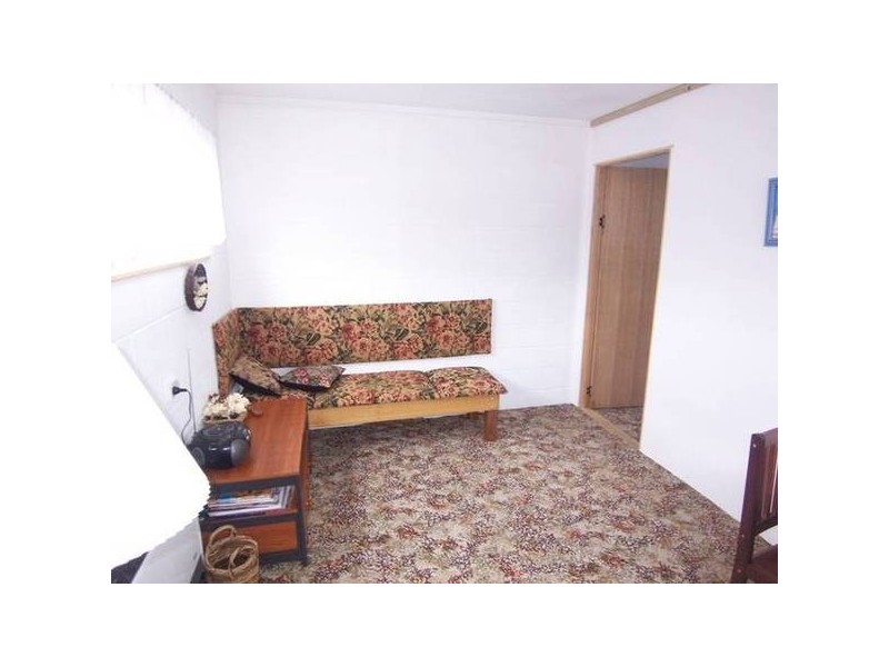 2A Simpson Street, Somerset TAS 7322