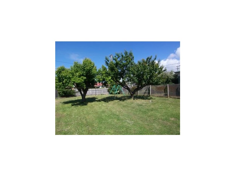 13 George Street, Somerset TAS 7322