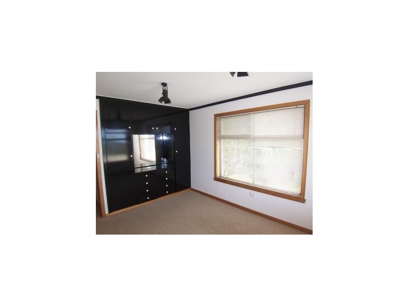 24 Sassafras Crescent, Burnie TAS 7320