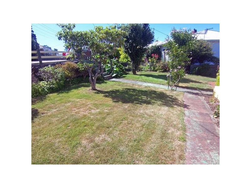 23 Cunningham Street, Burnie TAS 7320