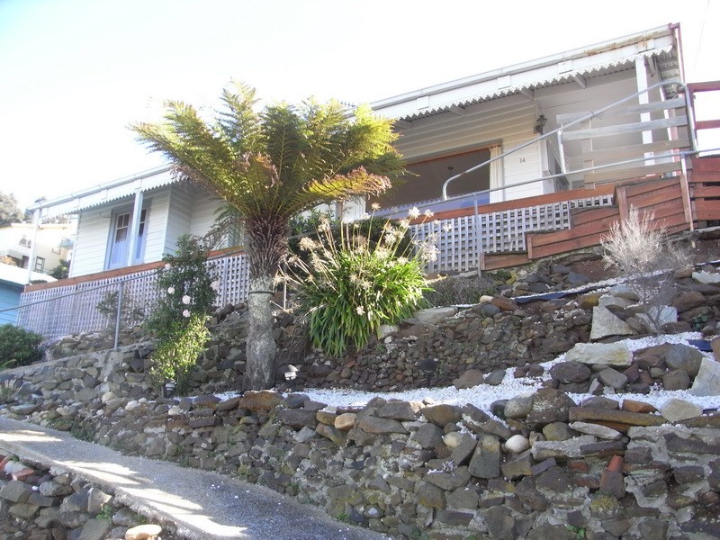 14 Hodgman Street, Burnie TAS 7320