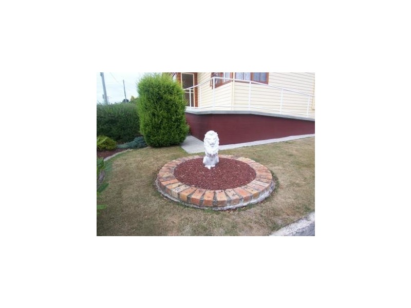 12 Monnington Street, Burnie TAS 7320