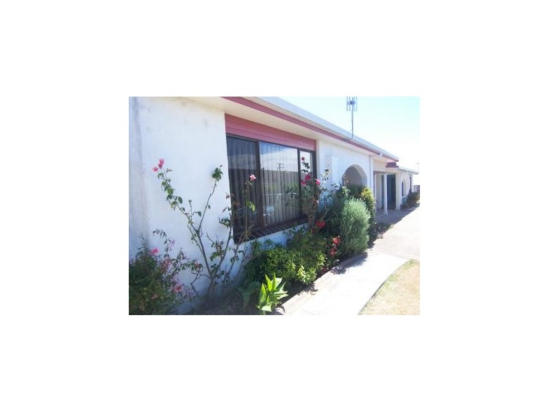 2/13 Oonah Crescent, Somerset TAS 7322