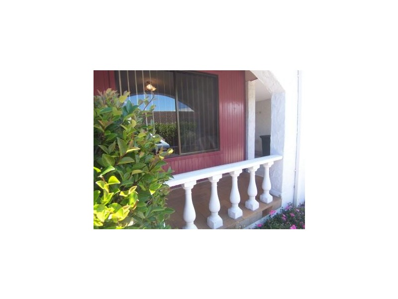 2/13 Oonah Crescent, Somerset TAS 7322