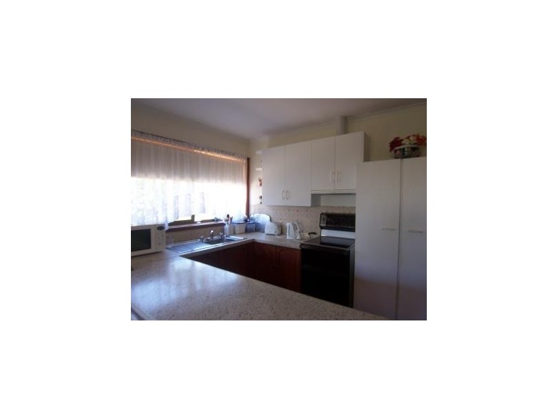 2/13 Oonah Crescent, Somerset TAS 7322