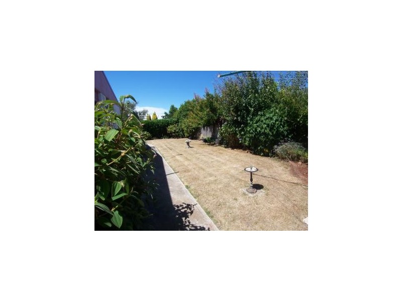 2/13 Oonah Crescent, Somerset TAS 7322