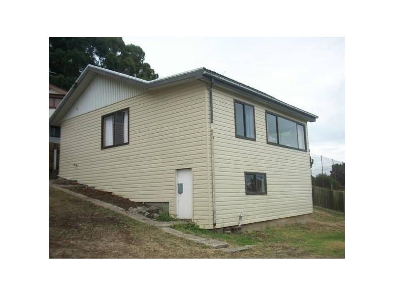 2 Plummer Avenue, Burnie TAS 7320