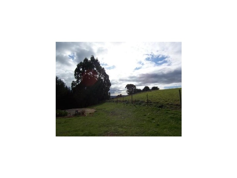 140 Loonah Road, Burnie TAS 7320