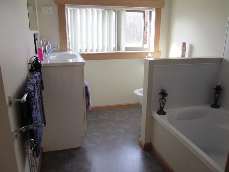 3/5 Esplanade, Somerset TAS 7322