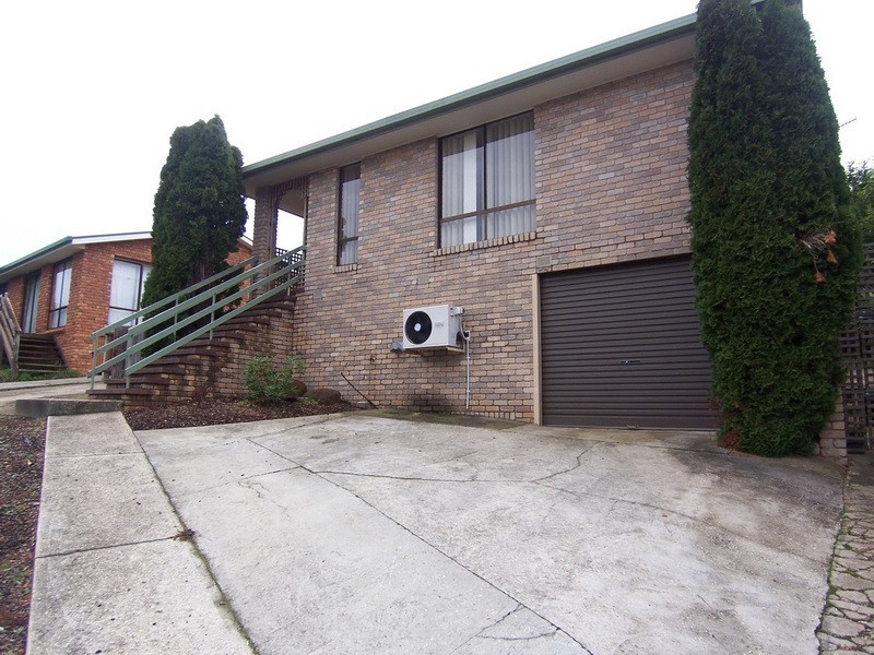 16 Manuka Drive, Burnie TAS 7320