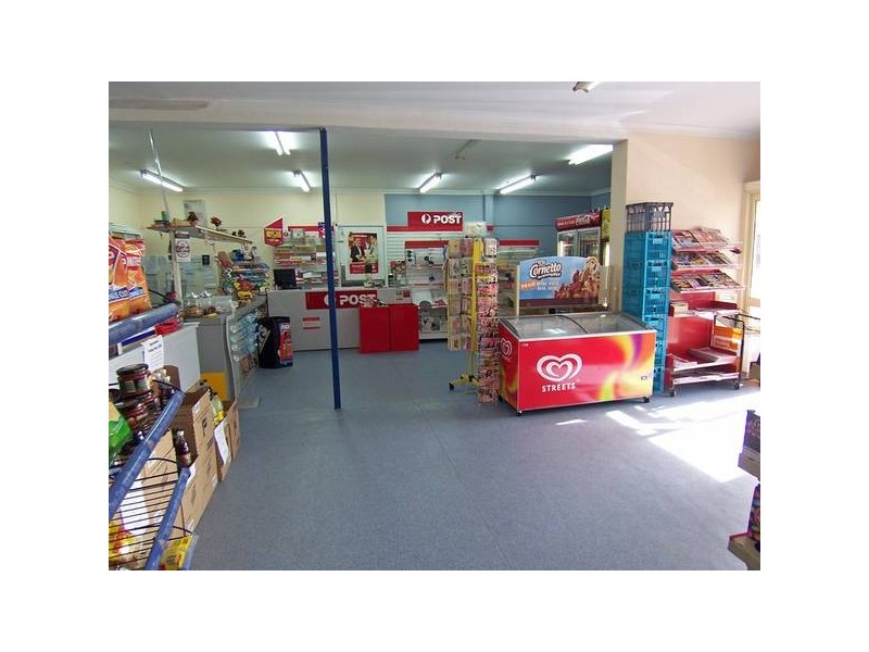 191 Bass Highway, Cooee TAS 7320