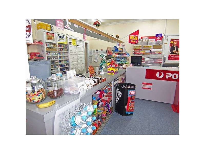 191 Bass Highway, Cooee TAS 7320