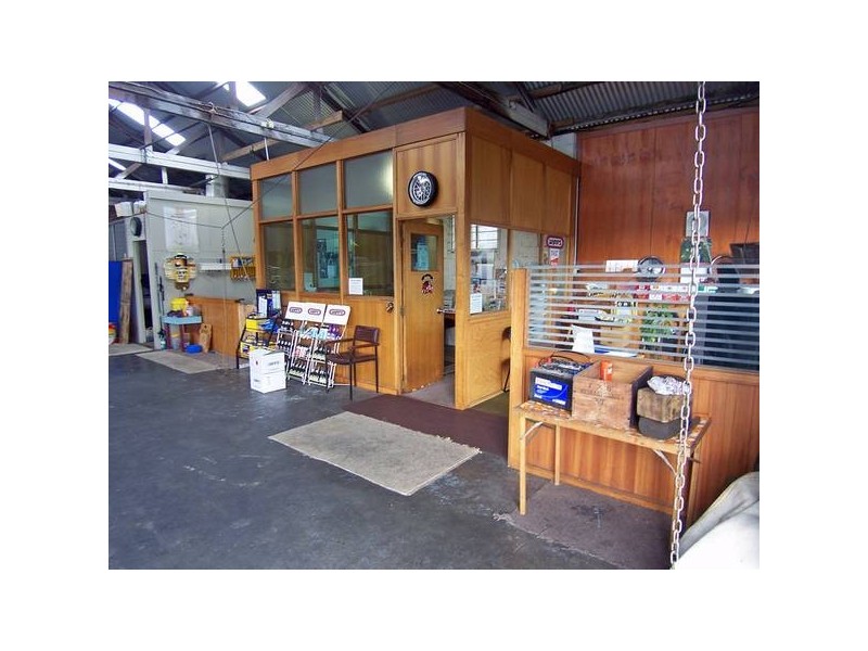 191 Bass Highway, Cooee TAS 7320