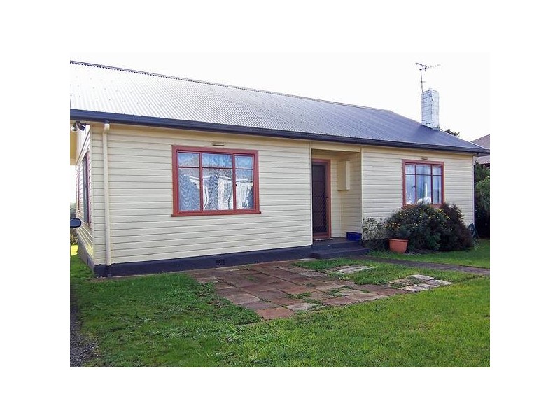 26 Stirling Street, Burnie TAS 7320