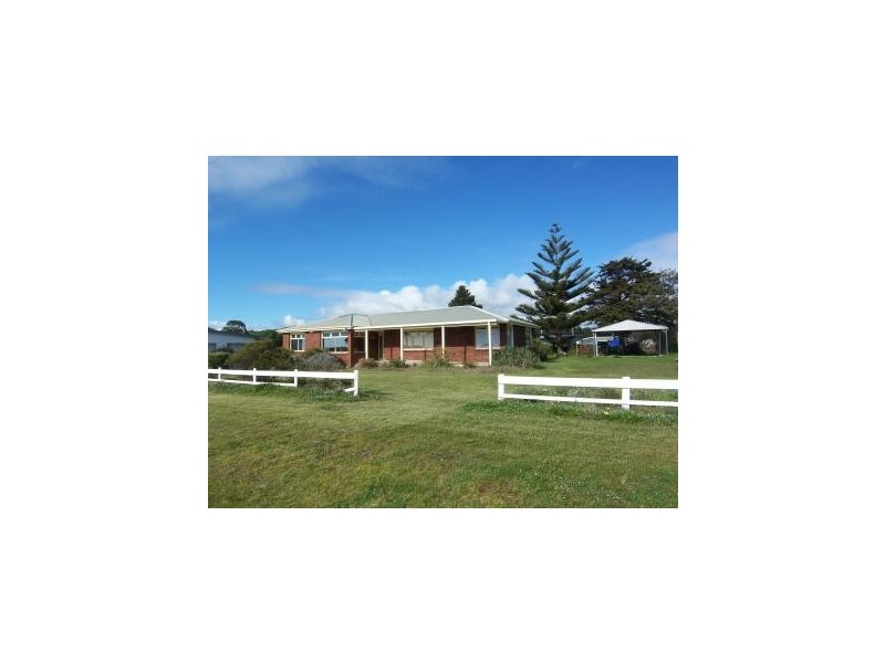 131 Old Bass Highway, Wynyard TAS 7325