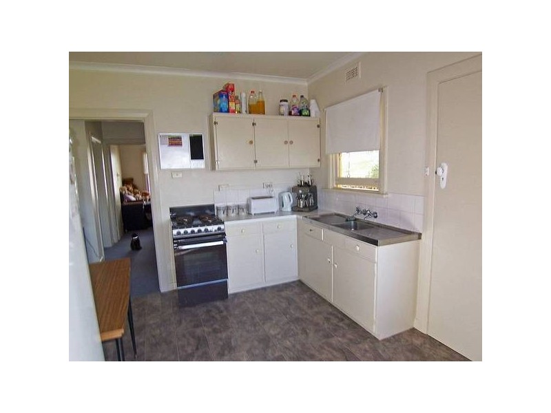 28 Spencer Street, Burnie TAS 7320