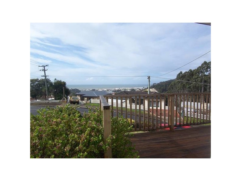 33 Myrtle Crescent, Burnie TAS 7320