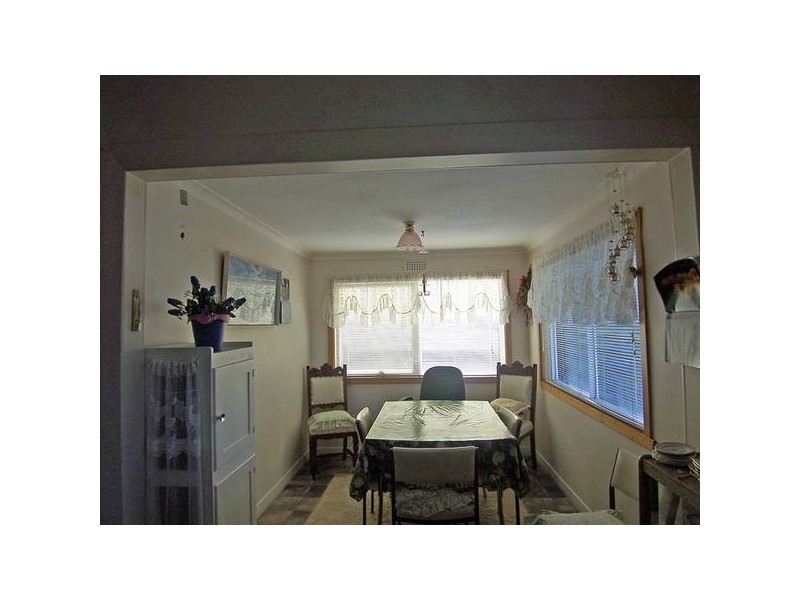 7 George Street, Somerset TAS 7322