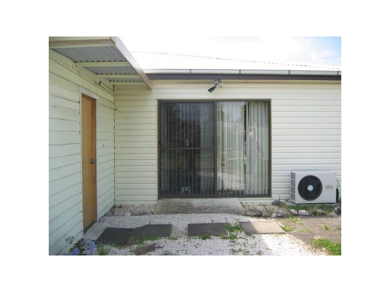 17 Athol Street, Somerset TAS 7322