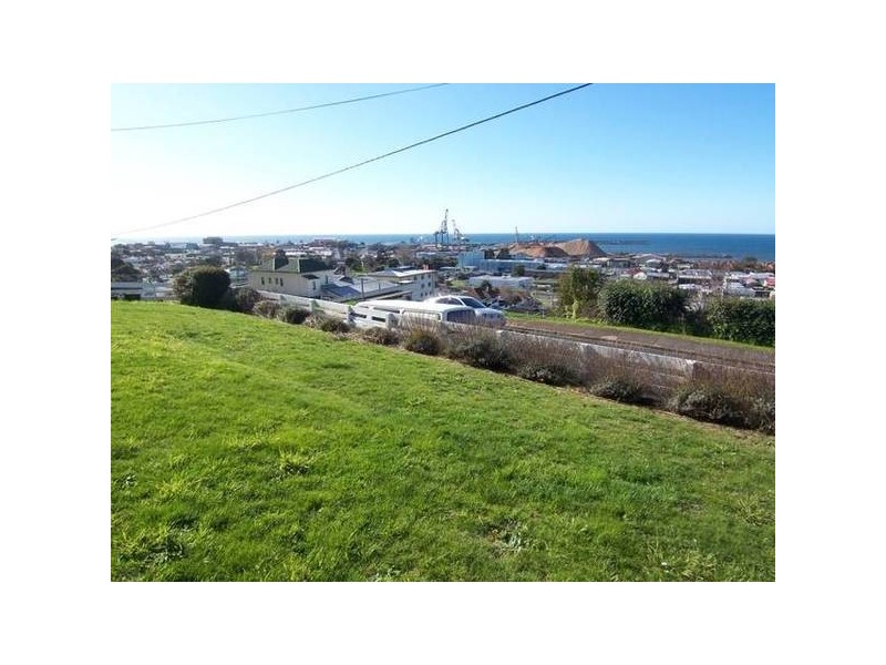 38 Wyatt Crescent, Burnie TAS 7320