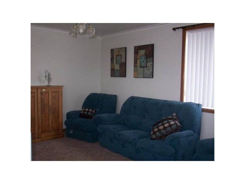 4 Winter Avenue, Burnie TAS 7320