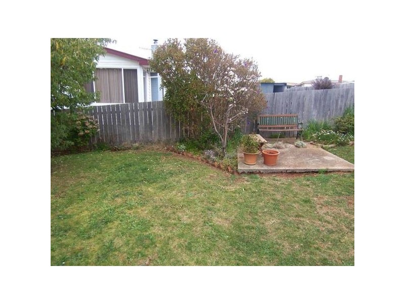 4 Winter Avenue, Burnie TAS 7320