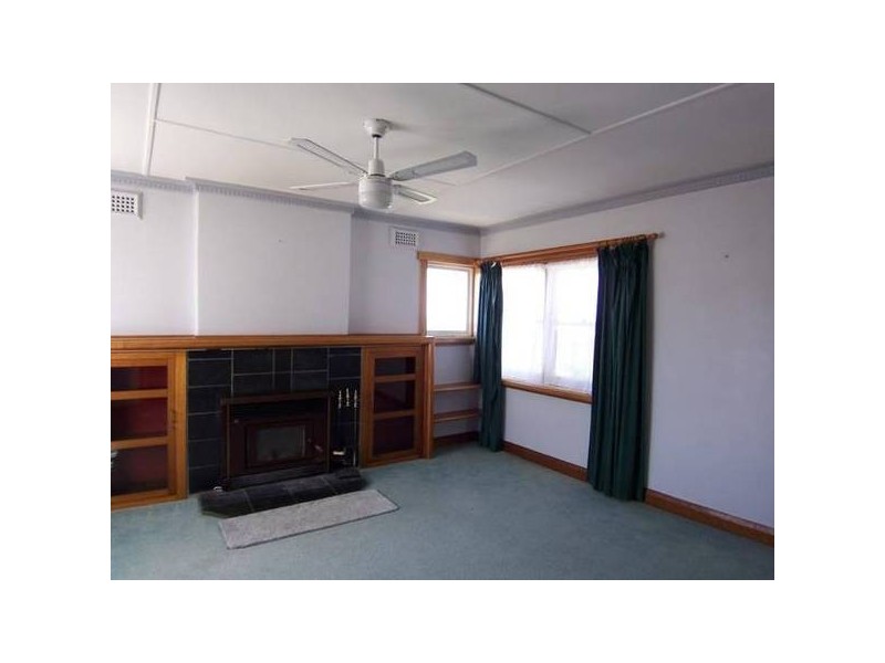 23 George Street, Somerset TAS 7322