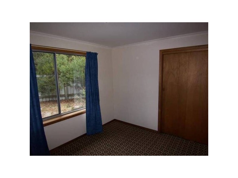 2 Kenelm Avenue, Sisters Beach TAS 7321