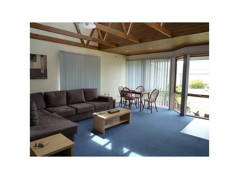 1/5 Falmouth Street, Somerset TAS 7322