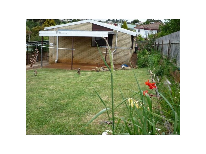 3/20a Federal Street, Burnie TAS 7320