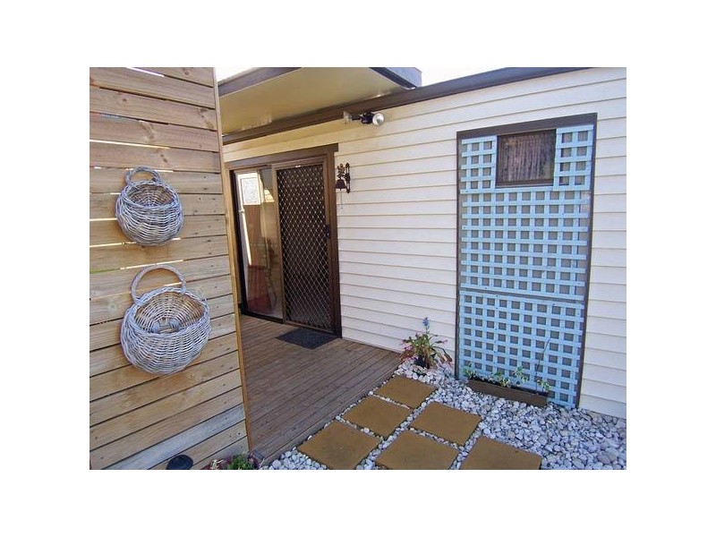 24 Pelissier Street, Somerset TAS 7322
