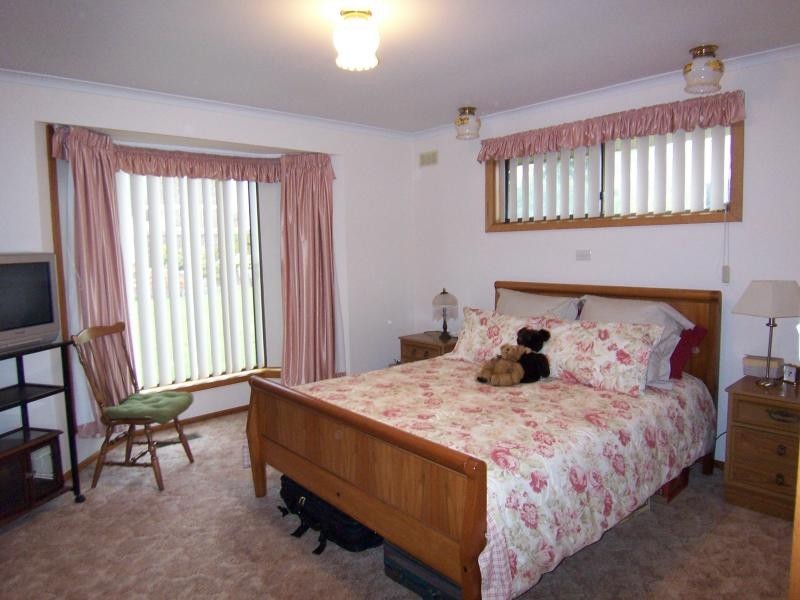 4/13 Crudwell Court, Burnie TAS 7320