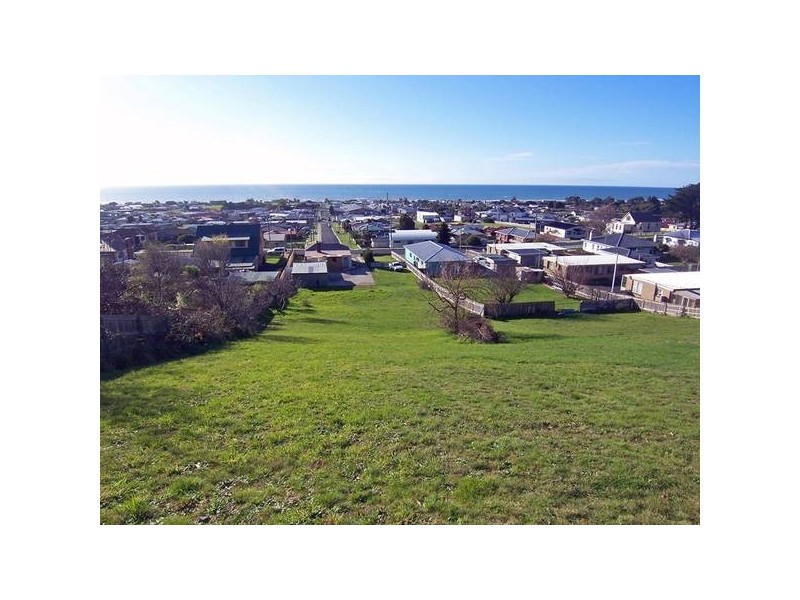 24A Pelissier Street, Somerset TAS 7322