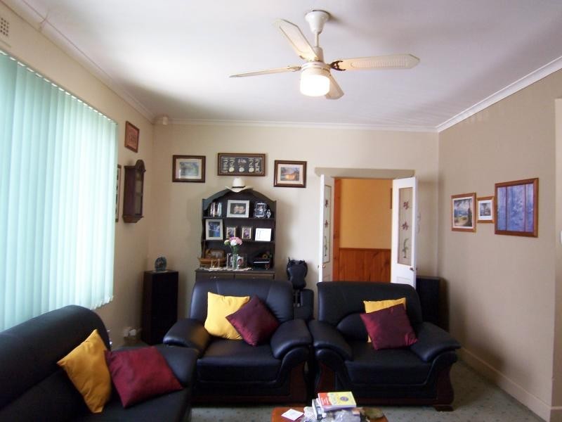 6 Old Surrey Road, Burnie TAS 7320