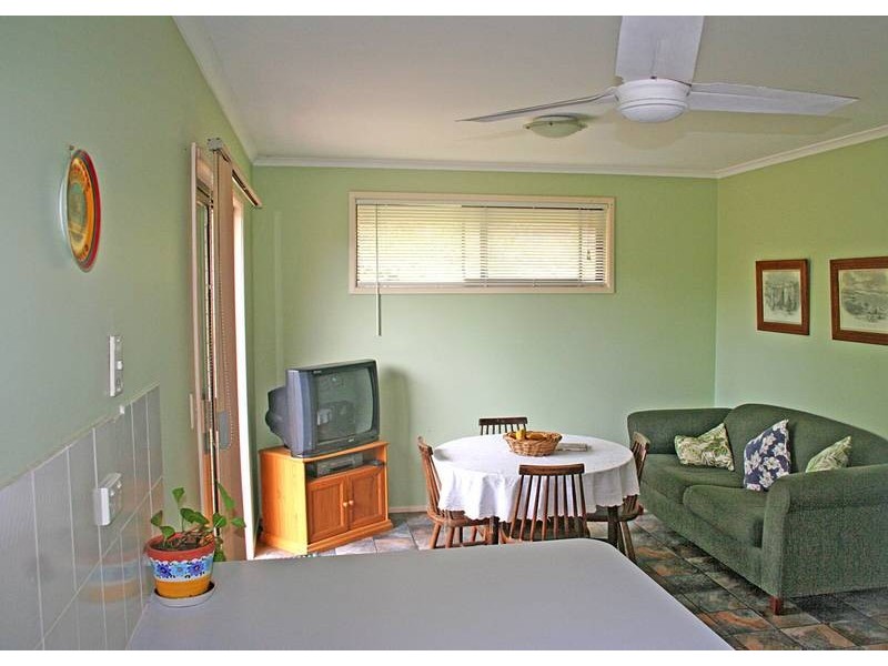 203 Mallawa Drive, Palm Beach QLD 4221