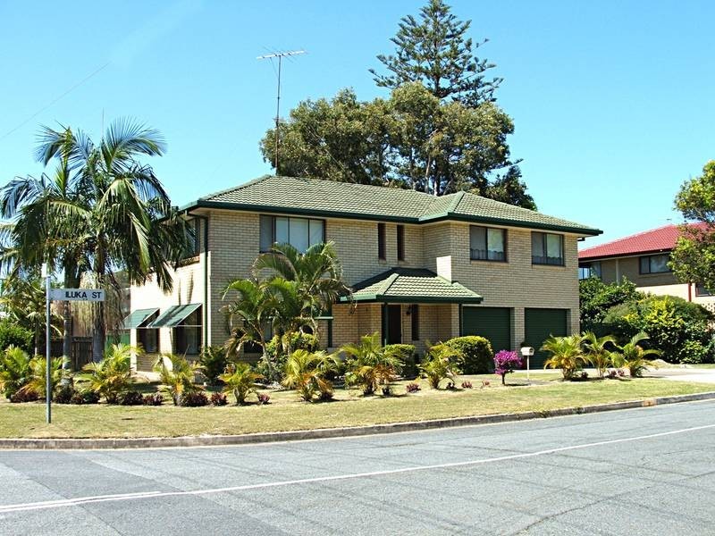 2 Iluka St, Palm Beach QLD 4221