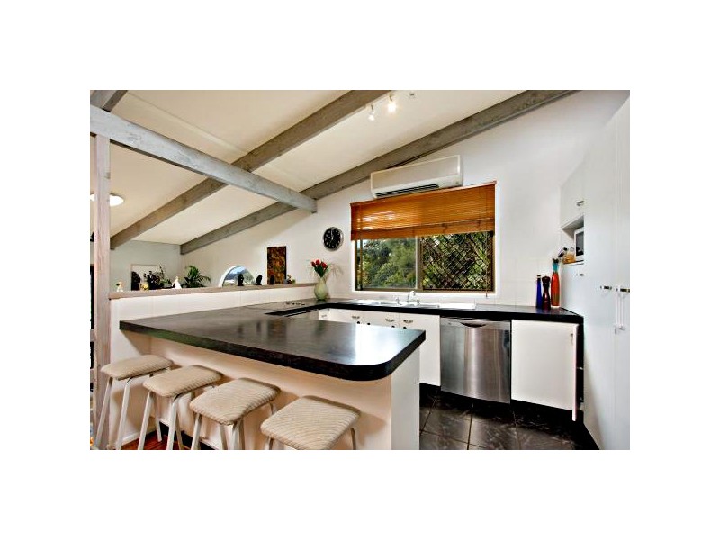 40 Hoffschildt Drive, Currumbin Waters QLD 4223