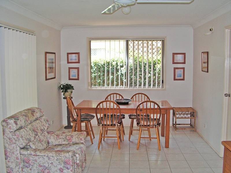 14 Cosmos Court, Elanora QLD 4221