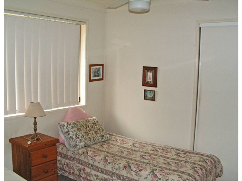 14 Cosmos Court, Elanora QLD 4221