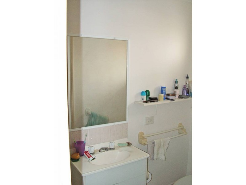 14 Cosmos Court, Elanora QLD 4221