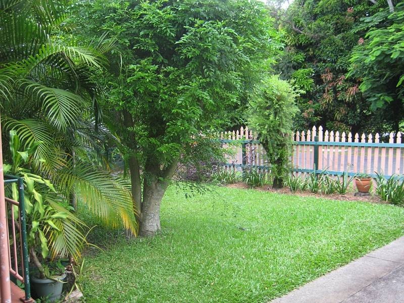 7 Waikiki Avenue, Palm Beach QLD 4221