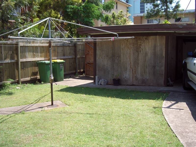 1/15 Molucca Avenue, Palm Beach QLD 4221