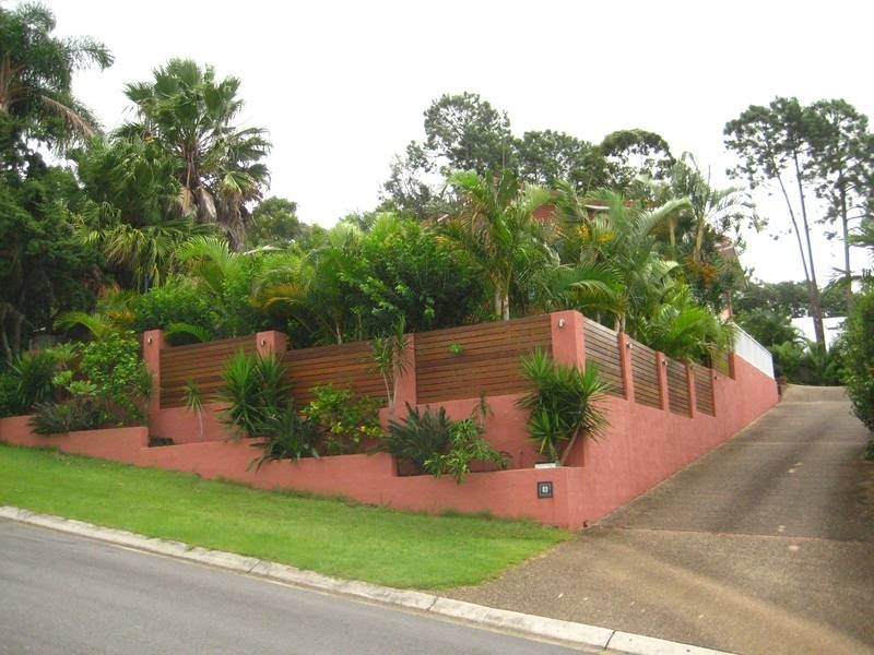 9 Jandakot Court, Elanora QLD 4221