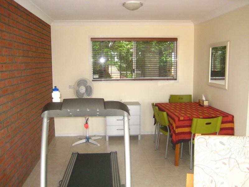 9 Jandakot Court, Elanora QLD 4221