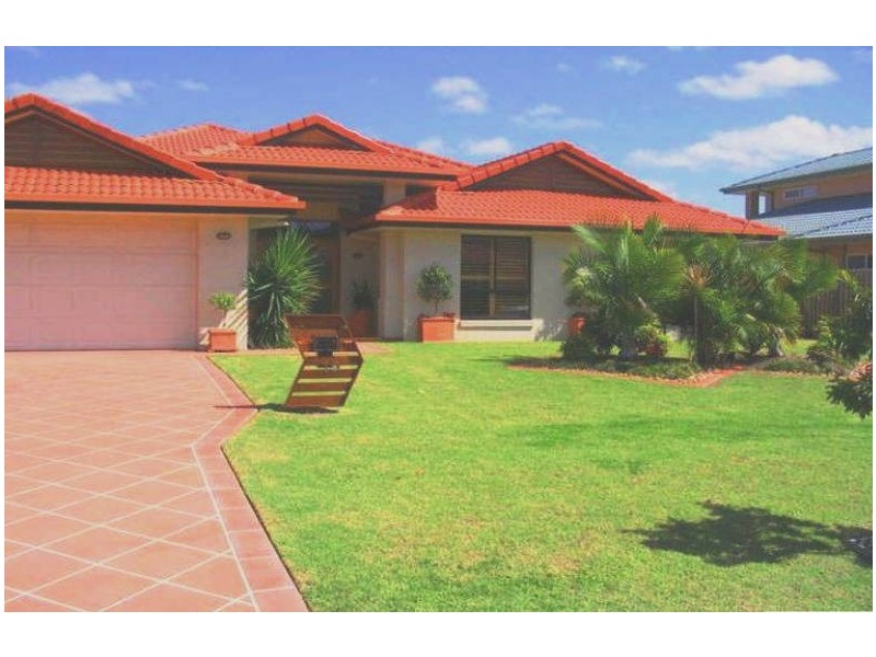 19 Tussock Crescent, Palm Beach QLD 4221