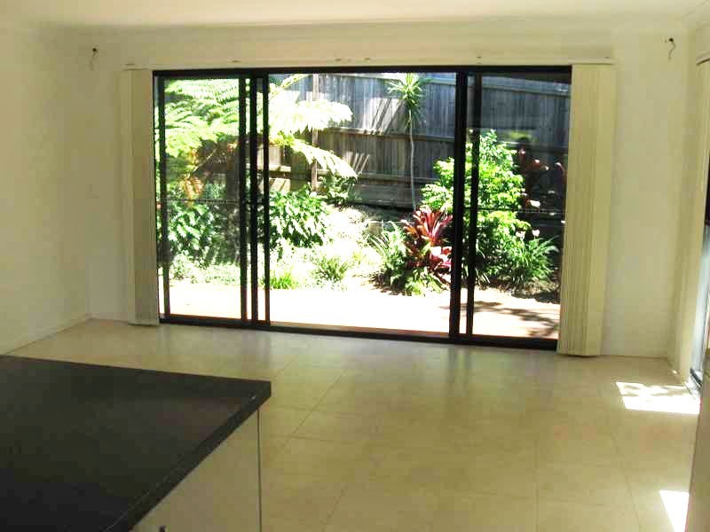 2/11 Sellin Place, Currumbin Waters QLD 4223