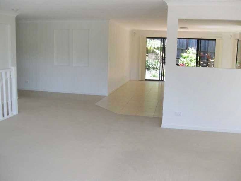 2/11 Sellin Place, Currumbin Waters QLD 4223